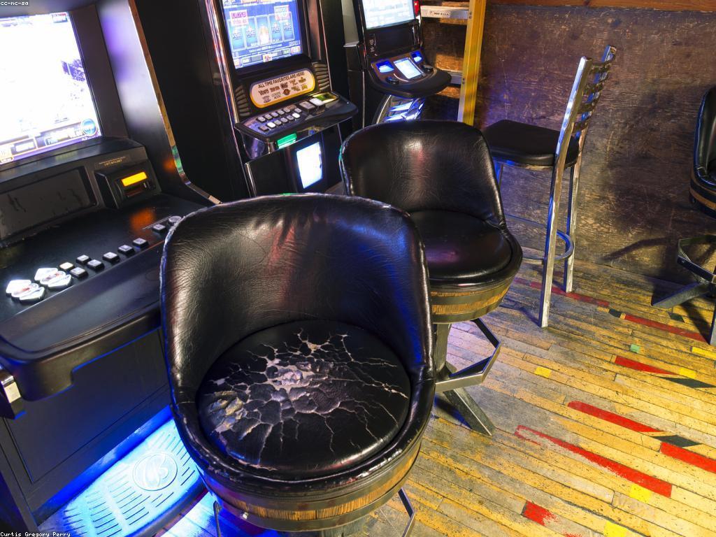 ការស្រាវជ្រាវថ្មីៗអំពីម៉ាស៊ីនស្លុត