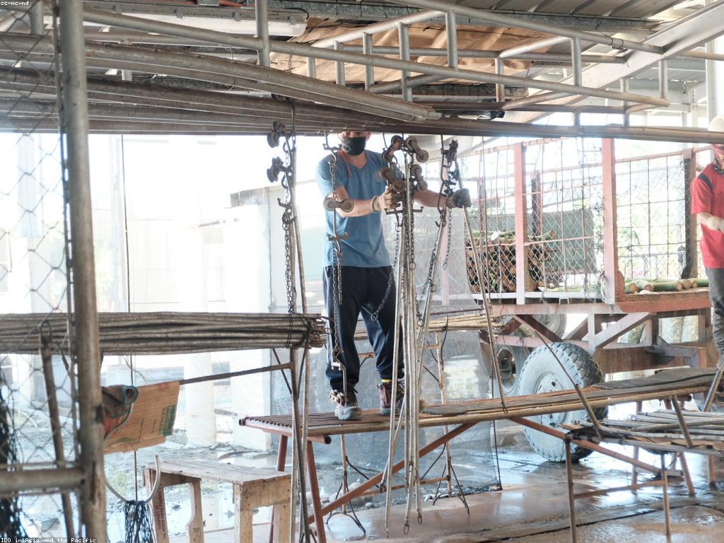 ការពិចារណា និងសុវត្ថិភាព: ការបង្កើនសុវត្ថិភាពនៅក្នុងជីវិតរៀងរាល់ថ្ងៃ